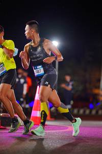 BIB: 6661, 0467
                            <button type="button" onclick="openModal(21524172)" class="btn btn-primary btn-sm float-right btn-popup" data-toggle="modal" data-target=".modal-high-quality">
                        <i class="fas fa-shopping-cart"></i> Add to Cart
                    </button>
                                            <button type="button" onclick="isThisMe(21524172, true)" class="btn btn-success btn-sm float-right btn-popup btn-isme hidden" data-toggle="tooltip" data-placement="bottom" title="นี่คือรูปของคุณใช่ไหม คลิกที่นี่เพื่อเอาเข้าอัลบั้ม">
                        <i class="fas fa-plus"></i> Add to album
                    </button>
                    <button type="button" onclick="isThisMe(21524172, false)" class="btn btn-warning btn-sm float-right btn-popup btn-isnotme hidden">
                        <i class="fas fa-ban"></i> Remove from album
                    </button>